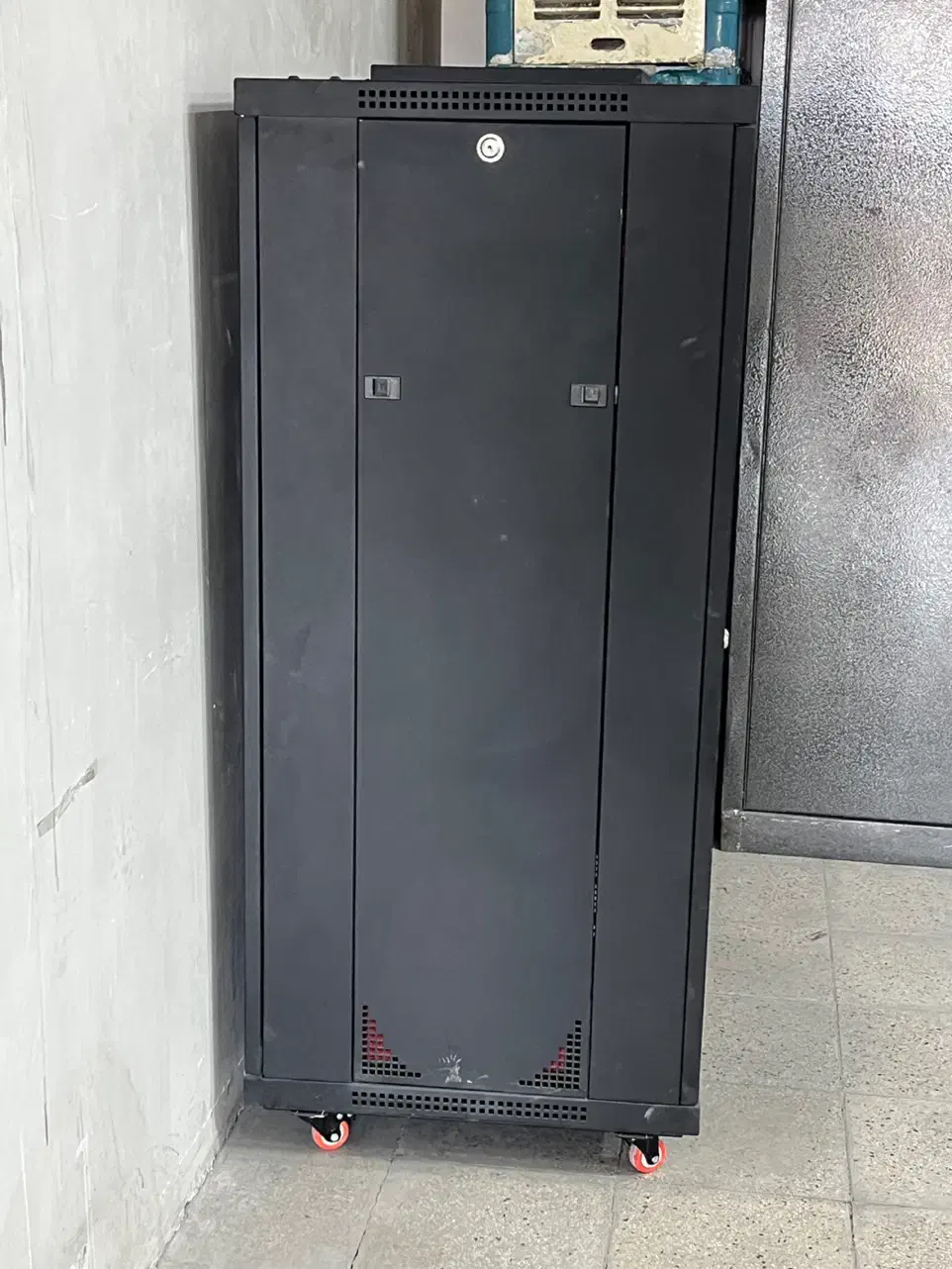 رک ۳۲ یونیت HPA عمق ۶۰ عرض ۶۰|مودم و تجهیزات شبکه|دماوند, دماوند|دیوار