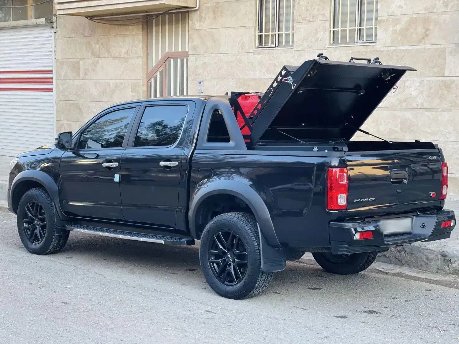 کی ام سی t8|خودرو سواری و وانت|کرمانشاه, |دیوار