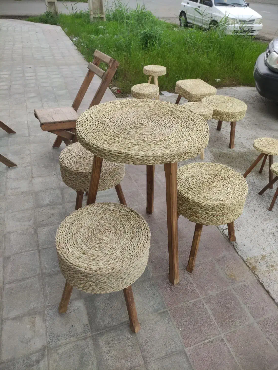 میز صندلی حصیری|میز و صندلی غذاخوری|کومله, |دیوار