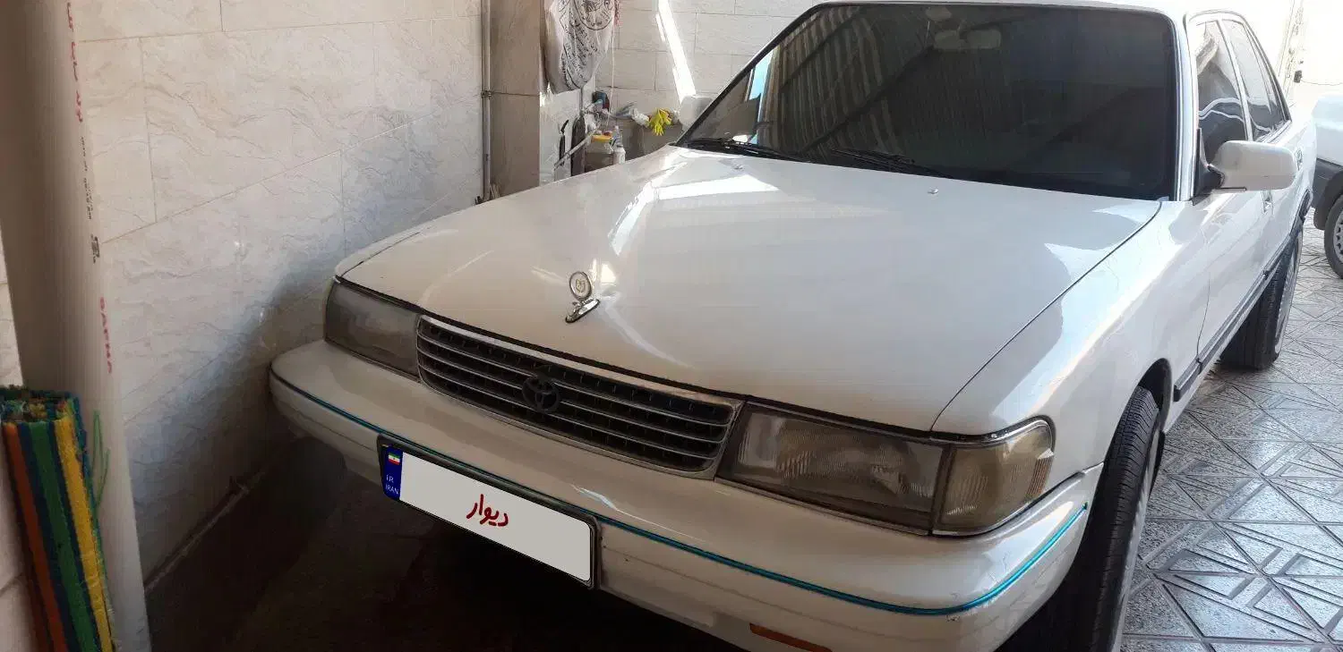 تویوتا کرسیدا|خودرو کلاسیک|ری, کارخانه سیمان|دیوار