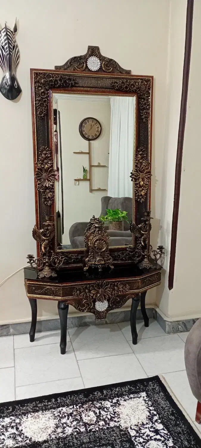 آینه و شمعدان فوق العاده تمیز|آینه|اسلامشهر, شهرک سعیدیه|دیوار