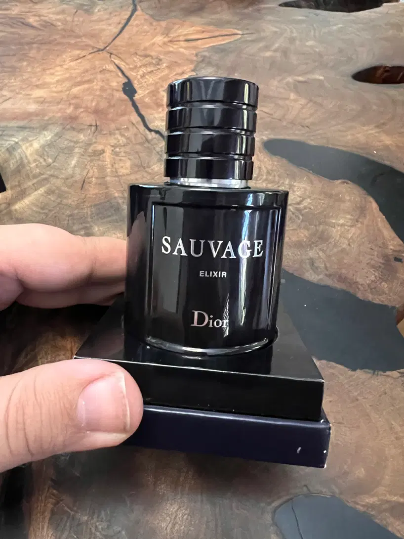 عطر دیور ساواج اورجینال به شرط کارشناس شما|آرایشی، بهداشتی، درمانی|تهران, قیطریه|دیوار