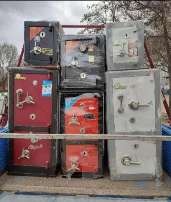 گاوصندوق ۱۰۰ درصد فولادی off با سود جزیئ|ابزارآلات|بابل, |دیوار