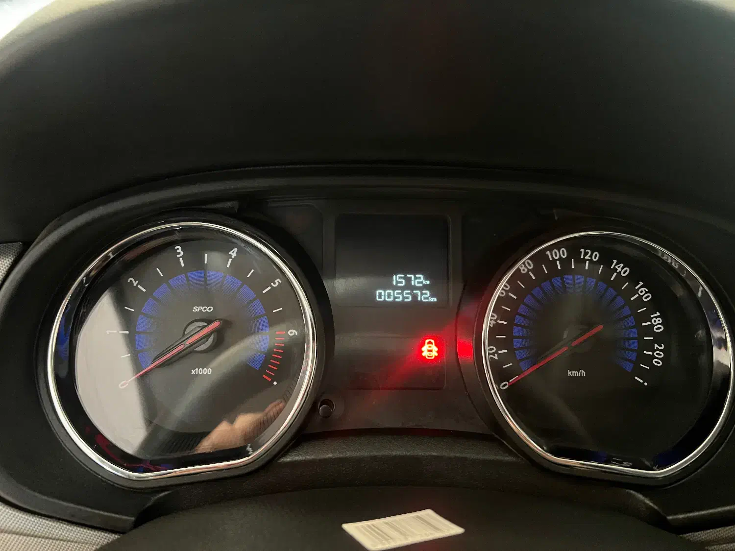 تارا اتوماتیک V2نقره ای کم کار|خودرو سواری و وانت|اصفهان, شیخ اشراق|دیوار