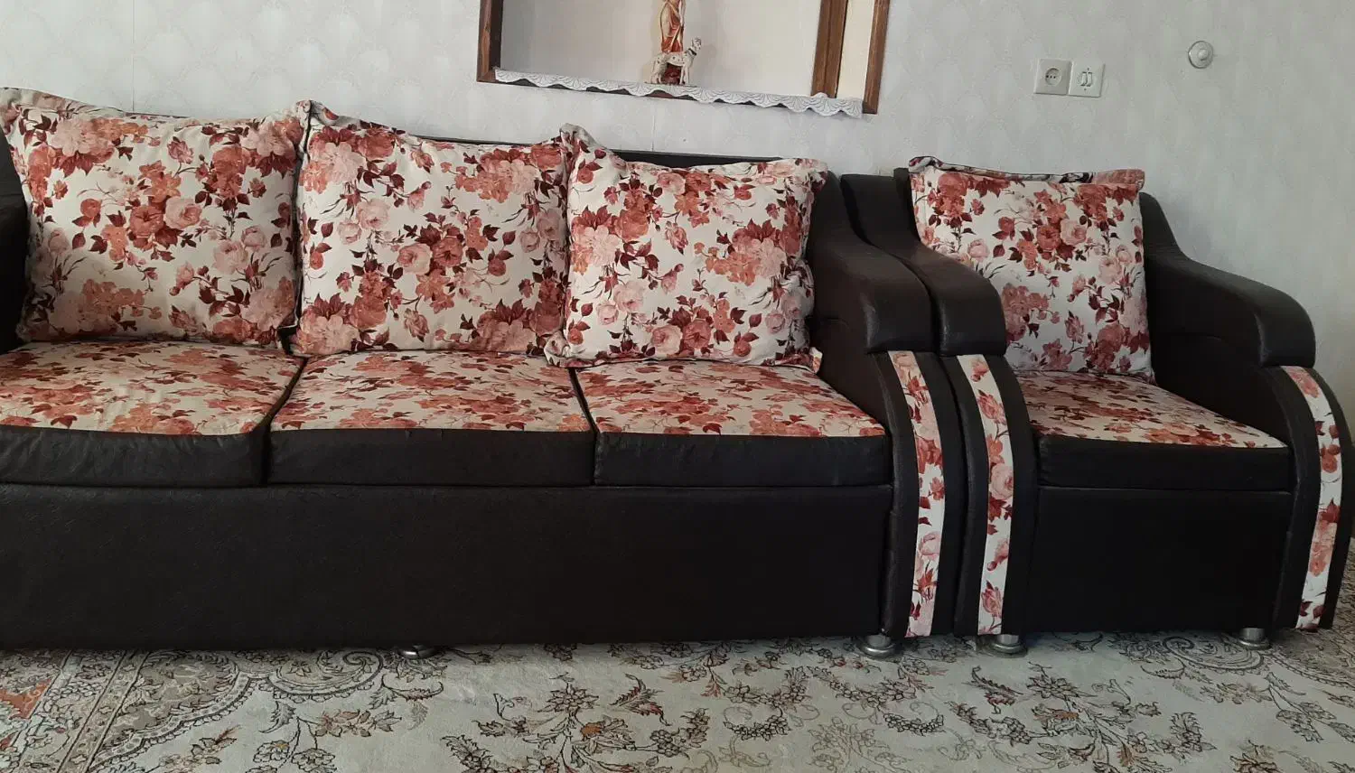 مبل ۷ نفره|مبلمان خانگی و میز عسلی|شیراز, میانرود|دیوار