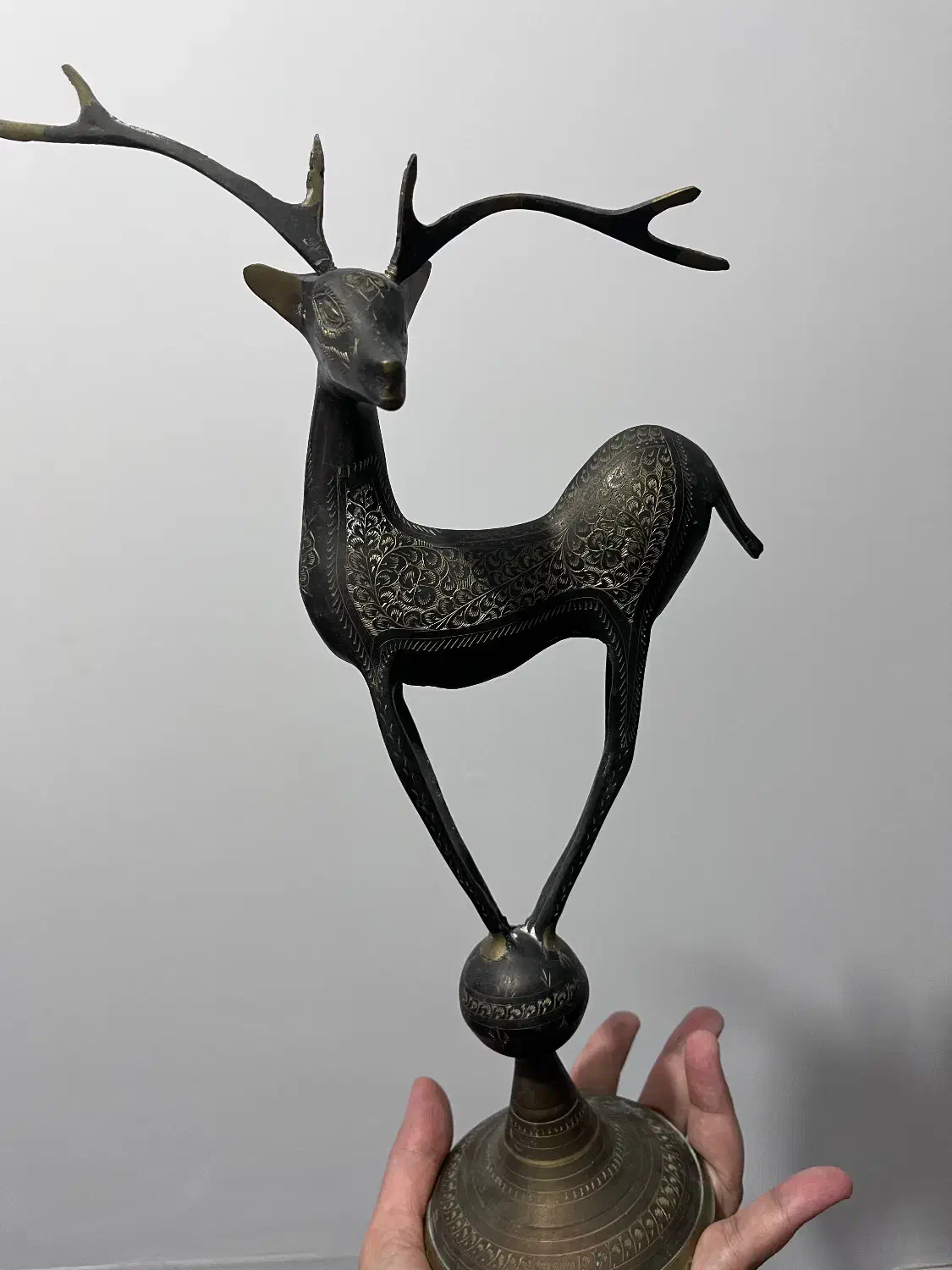 آهوی دکوری طرح قلمزن|کلکسیون اشیاء عتیقه|گرگان, |دیوار