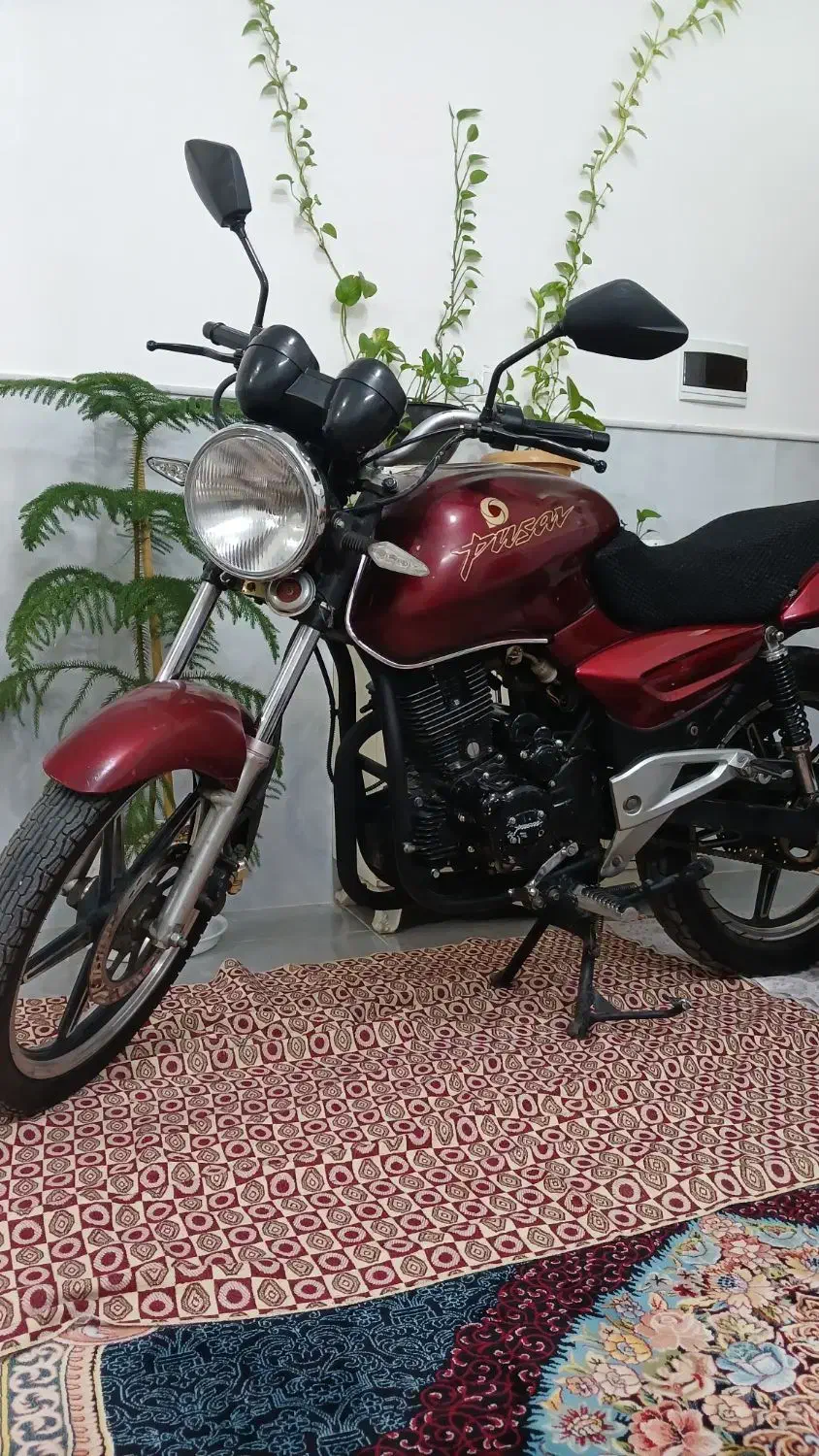 پالس 180|موتورسیکلت|تهران, فلسطین (میدان انقلاب)|دیوار