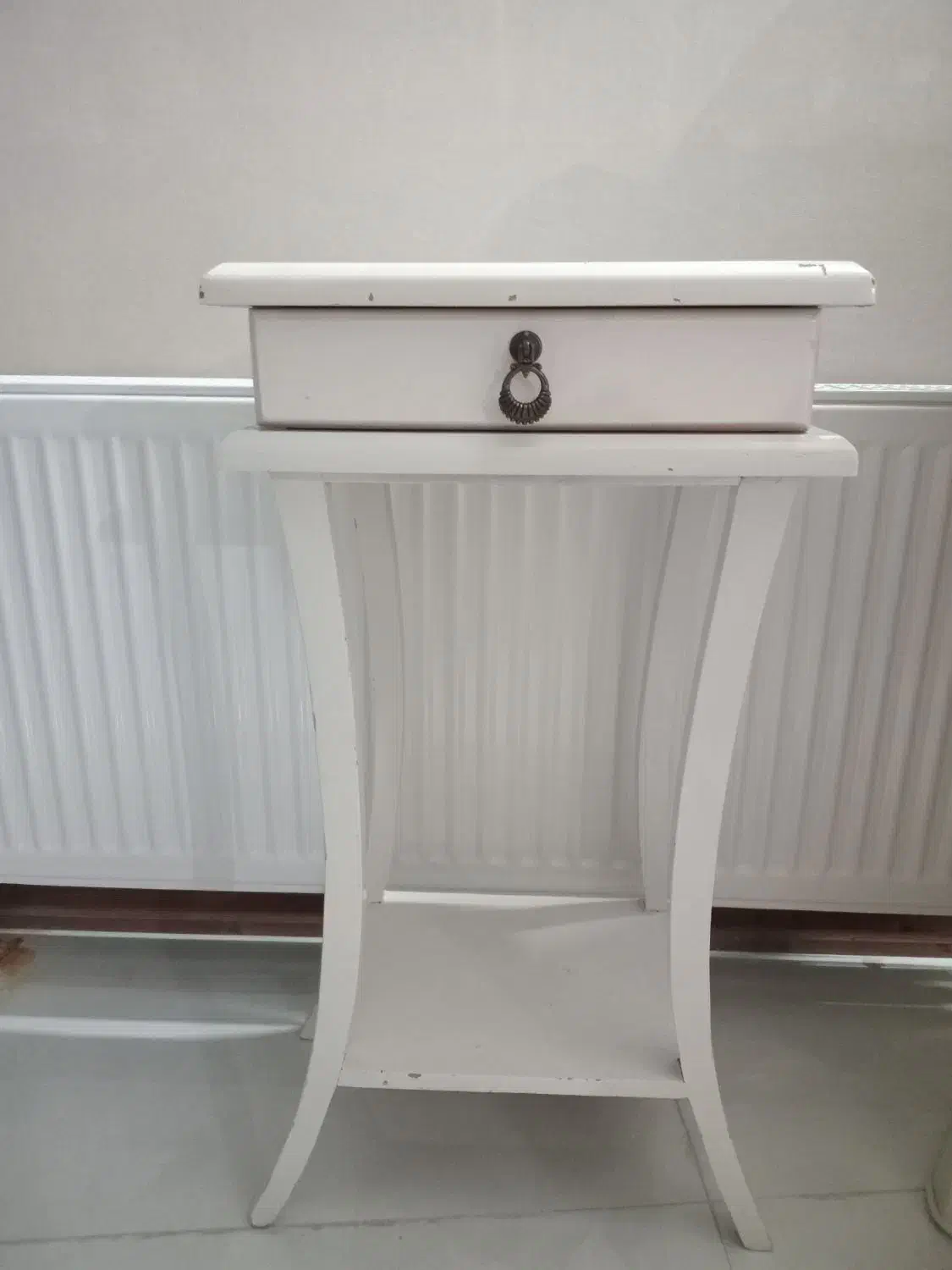 میز|میز تلفن|اصفهان, ابر|دیوار