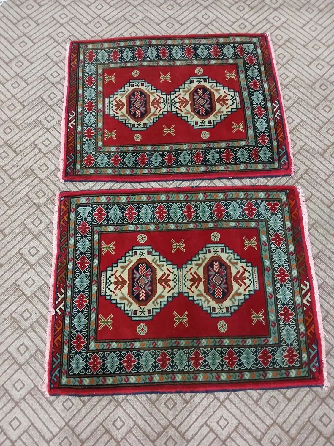 فرش دستبافت،پشتی|فرش|قم, شاه ابراهیم|دیوار