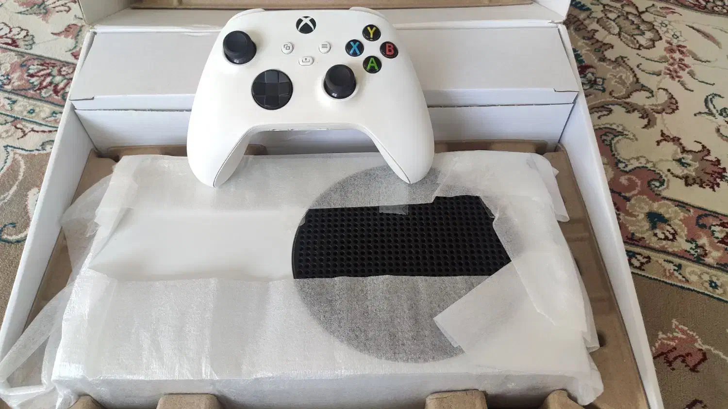 xbox series S / ایکس باکس سری اس|کنسول، بازی ویدئویی و آنلاین|گلبهار, شهر جدید گلبهار|دیوار