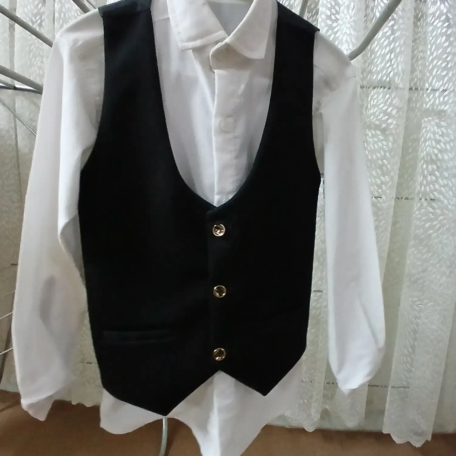 کت و شلوار بچه گانه|کفش و لباس بچه|نیشابور, فردوس شمالی|دیوار