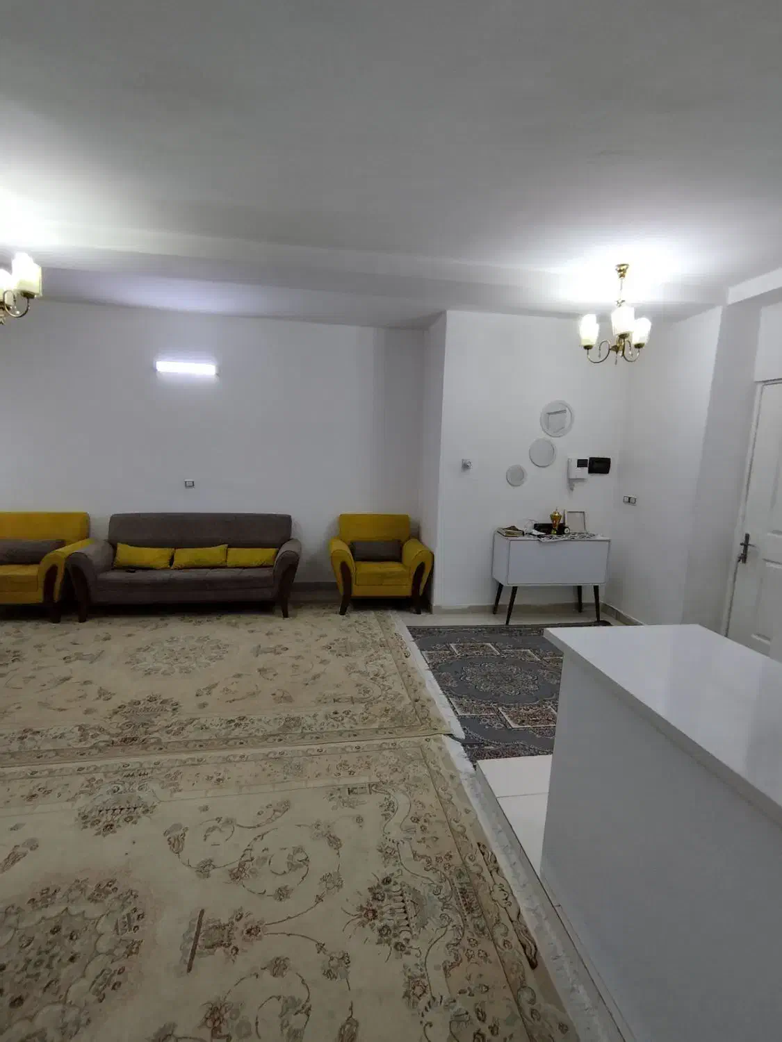 خوش نقشه و خوش قیمت*وام تسویه*لوکیشن بی نظیر|فروش آپارتمان|هشتگرد, شهرک گلخانه|دیوار