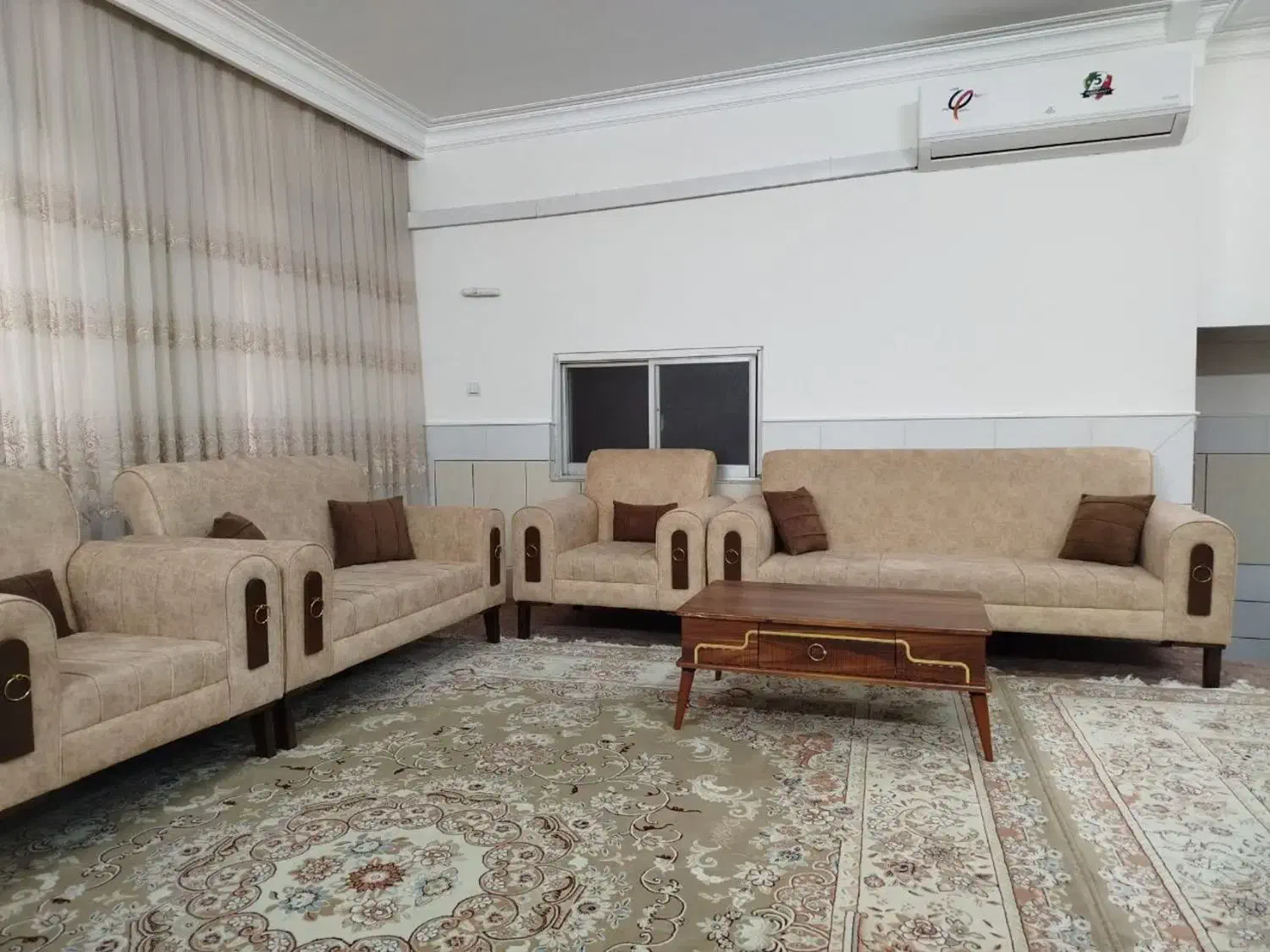 سوئیت یک و دوخوابه نزدیک اماکن تاریخی|اجارهٔ کوتاه‌مدت آپارتمان و سوئیت|کاشان, سرپله جدید|دیوار