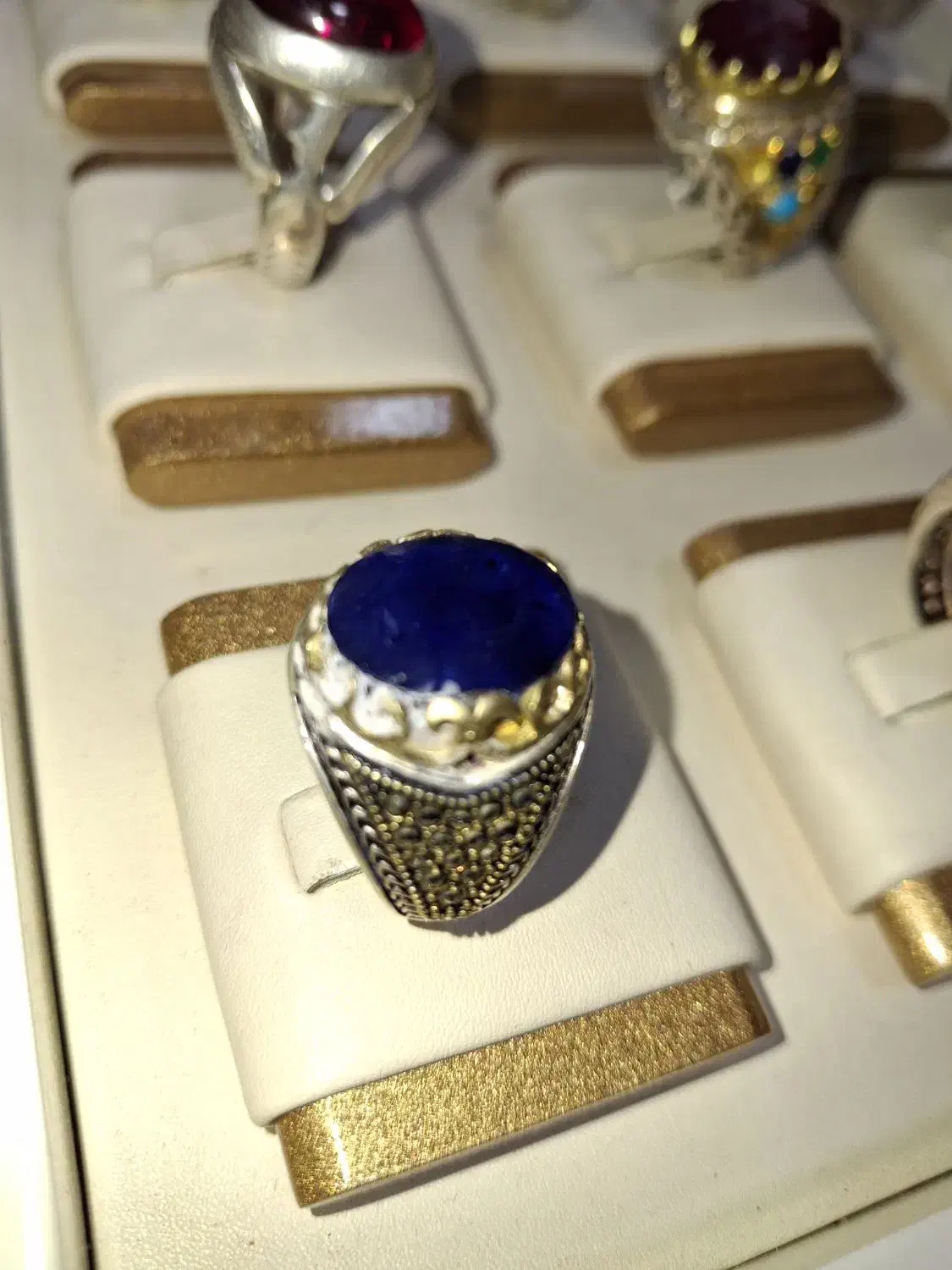 یاقوت کبودمعدنی|جواهرات|زاهدان, |دیوار