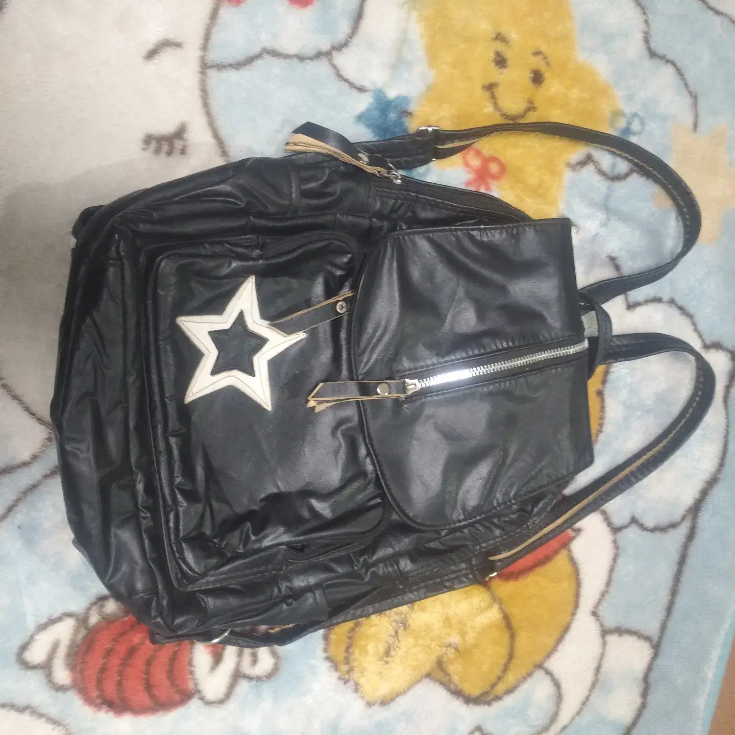 ۳ کیف|کیف، کفش، کمربند|مراغه, |دیوار