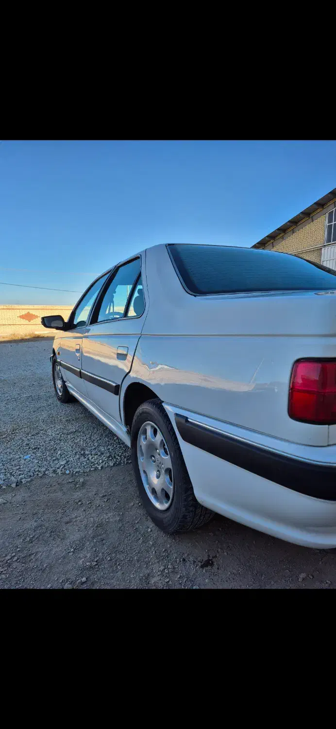 پژو پارس سفید مدل ۹۲|خودرو سواری و وانت|گلپایگان, |دیوار