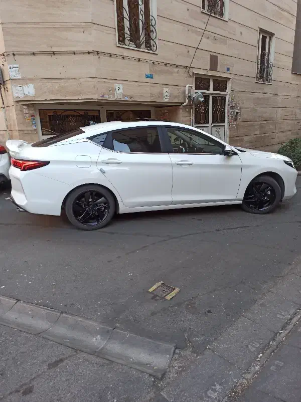 کی ام سی j7|خودرو سواری و وانت|تهران, امیر بهادر|دیوار