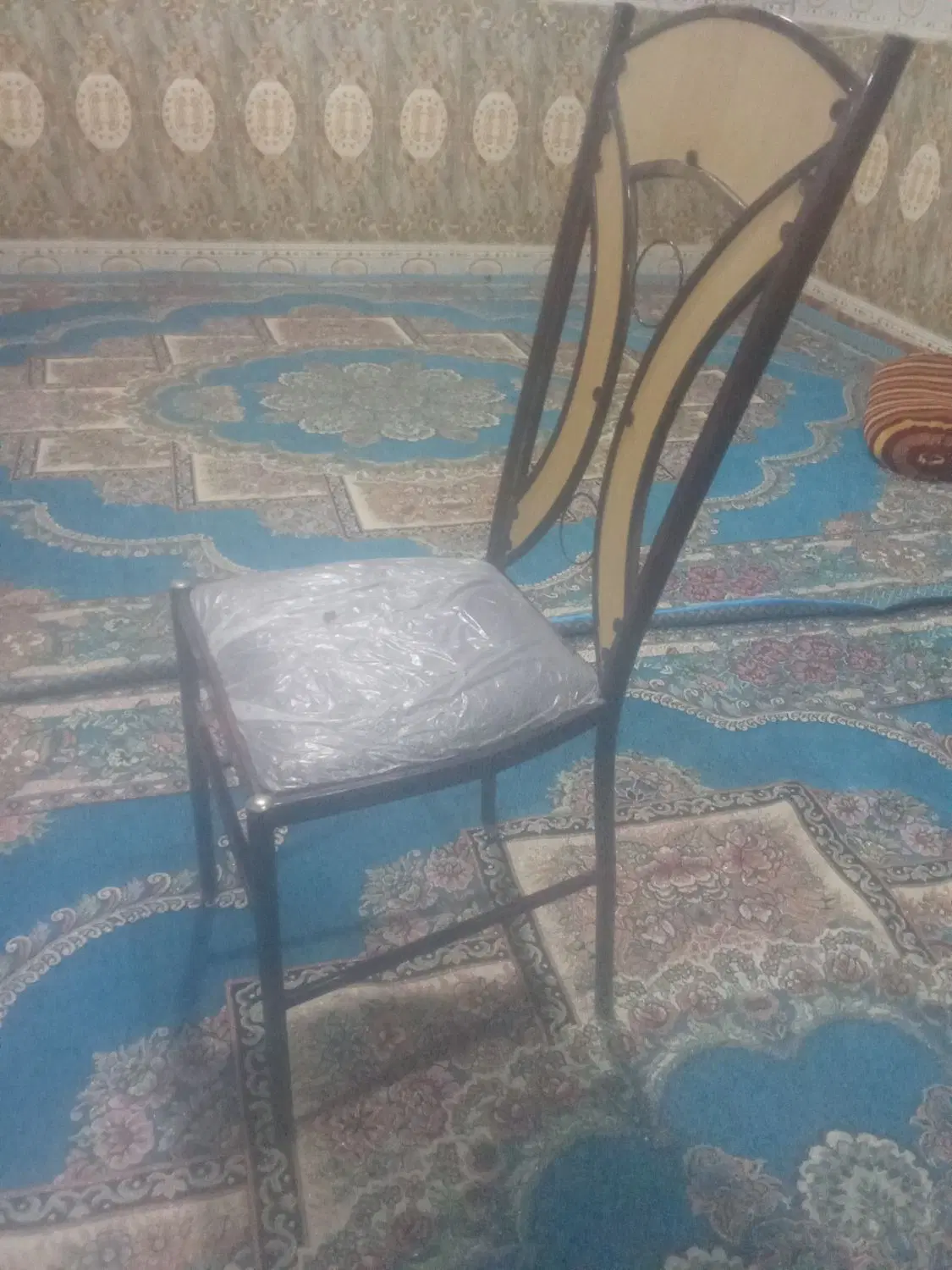صندلی|صندلی و نیمکت|خاش, |دیوار