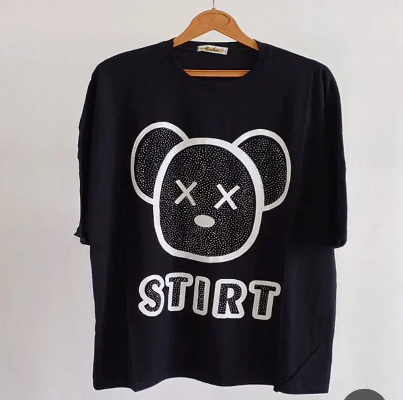 لباس|لباس|قزوین, |دیوار