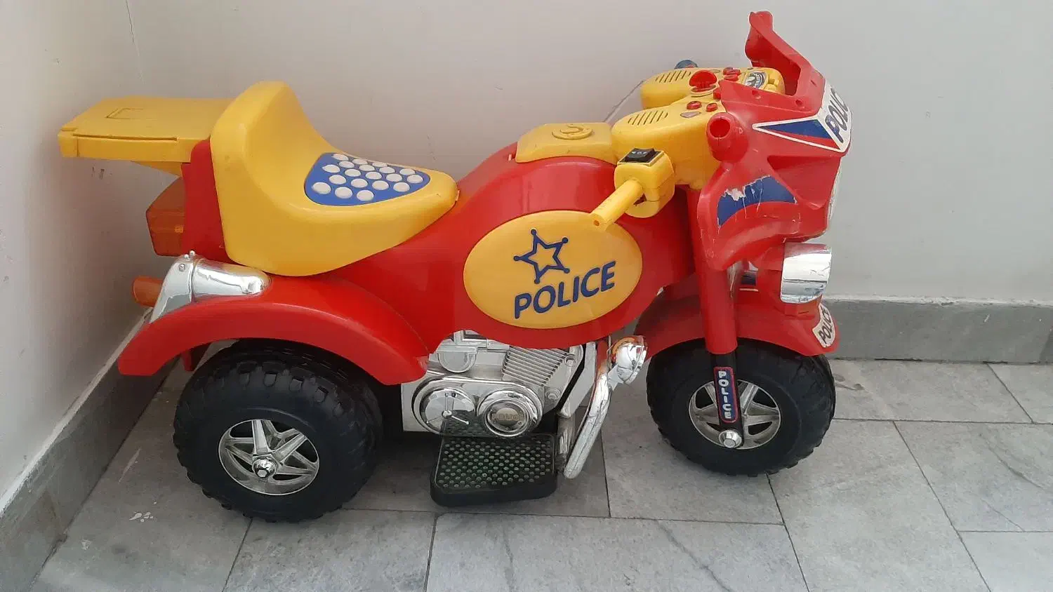 موتور شارژی|اسباب‌‌بازی|ری, دیلمان|دیوار