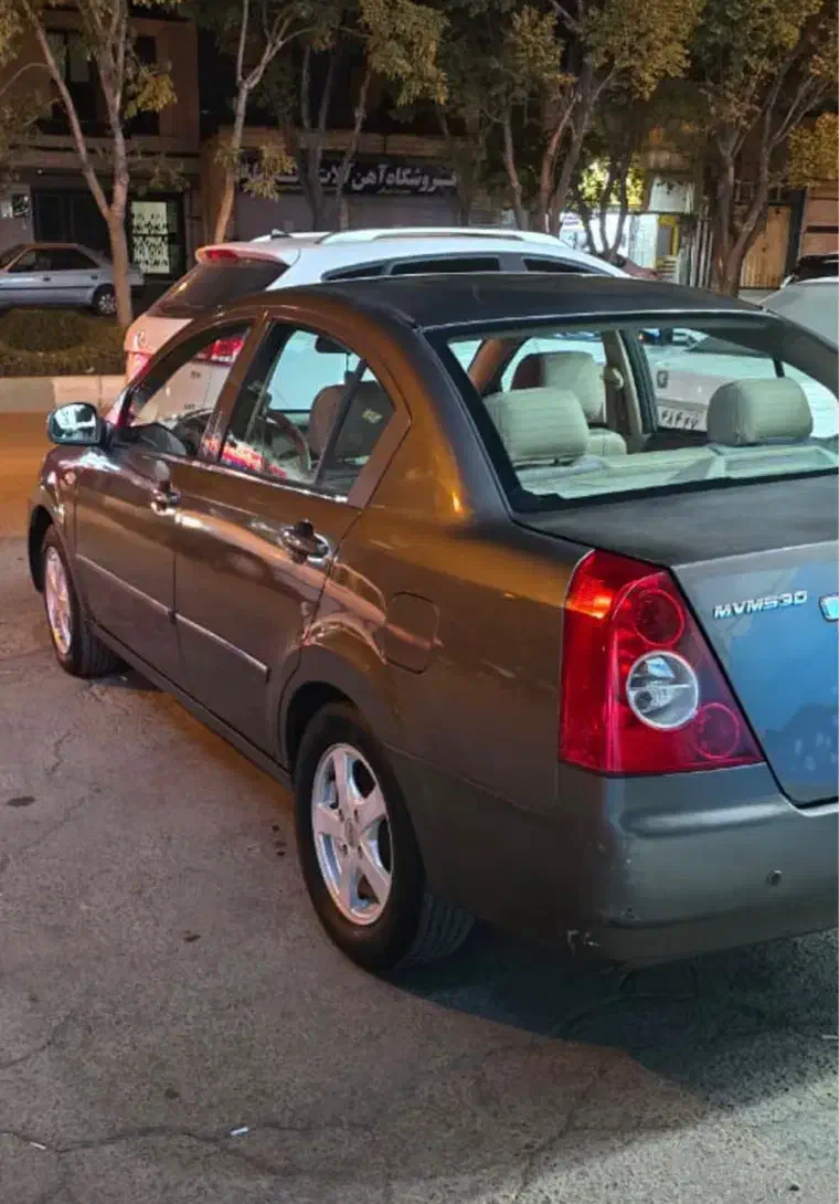 ام وی ام۵۳۰|خودرو سواری و وانت|اراک, |دیوار