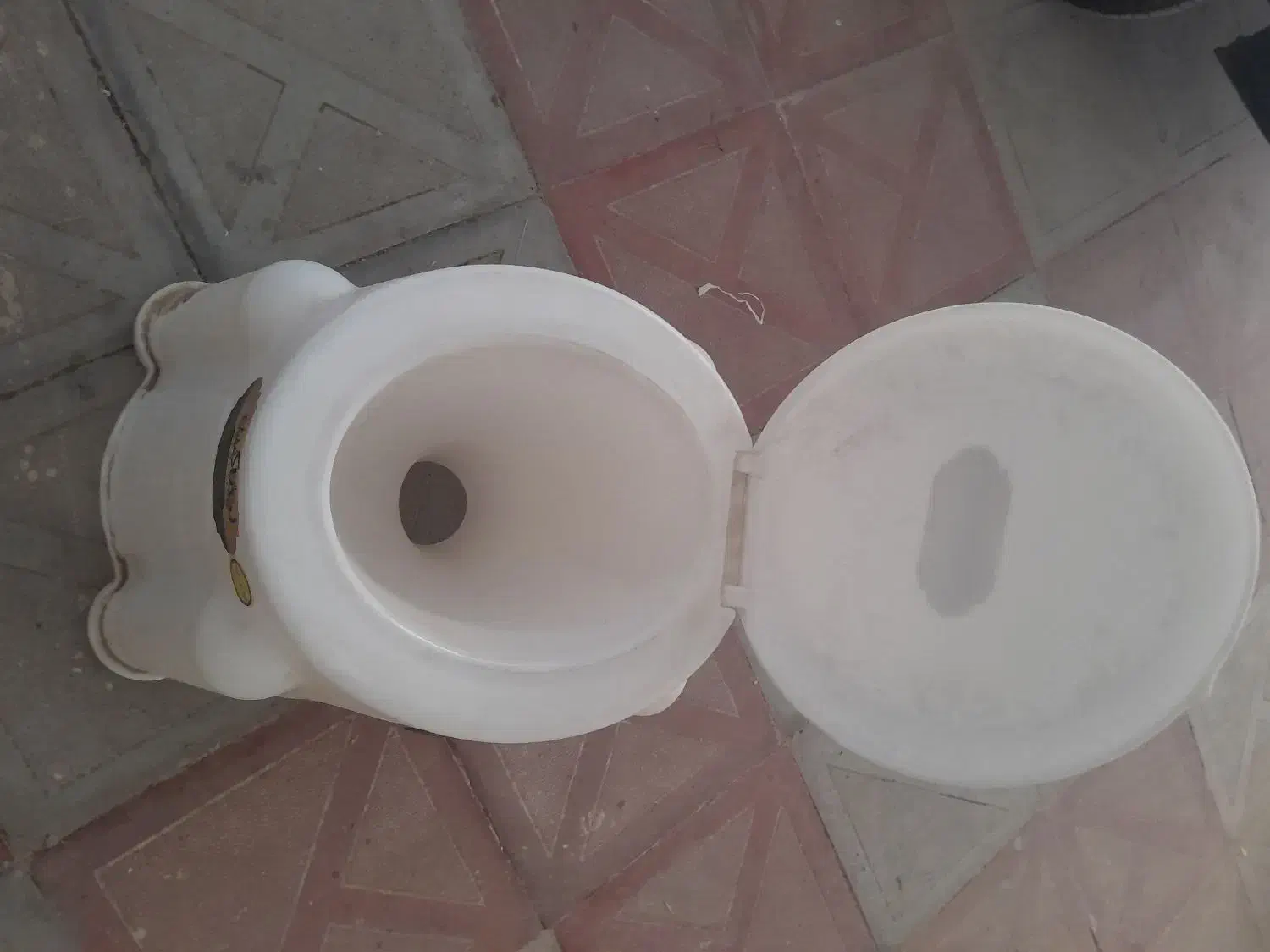 توالت فرنگی لیماک|لوازم سرویس بهداشتی|بجنورد, |دیوار