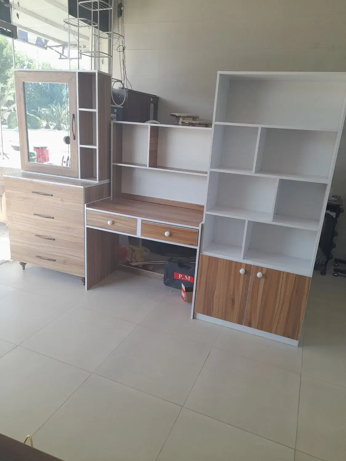 میز تحریر،میز ارایش،کتابخونه،کنسول،میز تی وی|جاکفشی، کمد، دراور|بهبهان, |دیوار