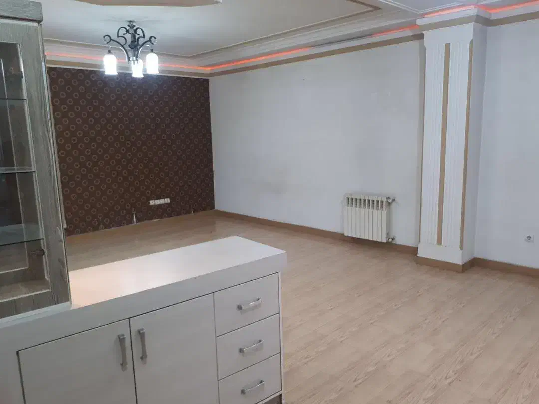 ۸۵ متری/شهدا/محدوده پاستوریزه|فروش آپارتمان|رشت, پاستوریزه|دیوار