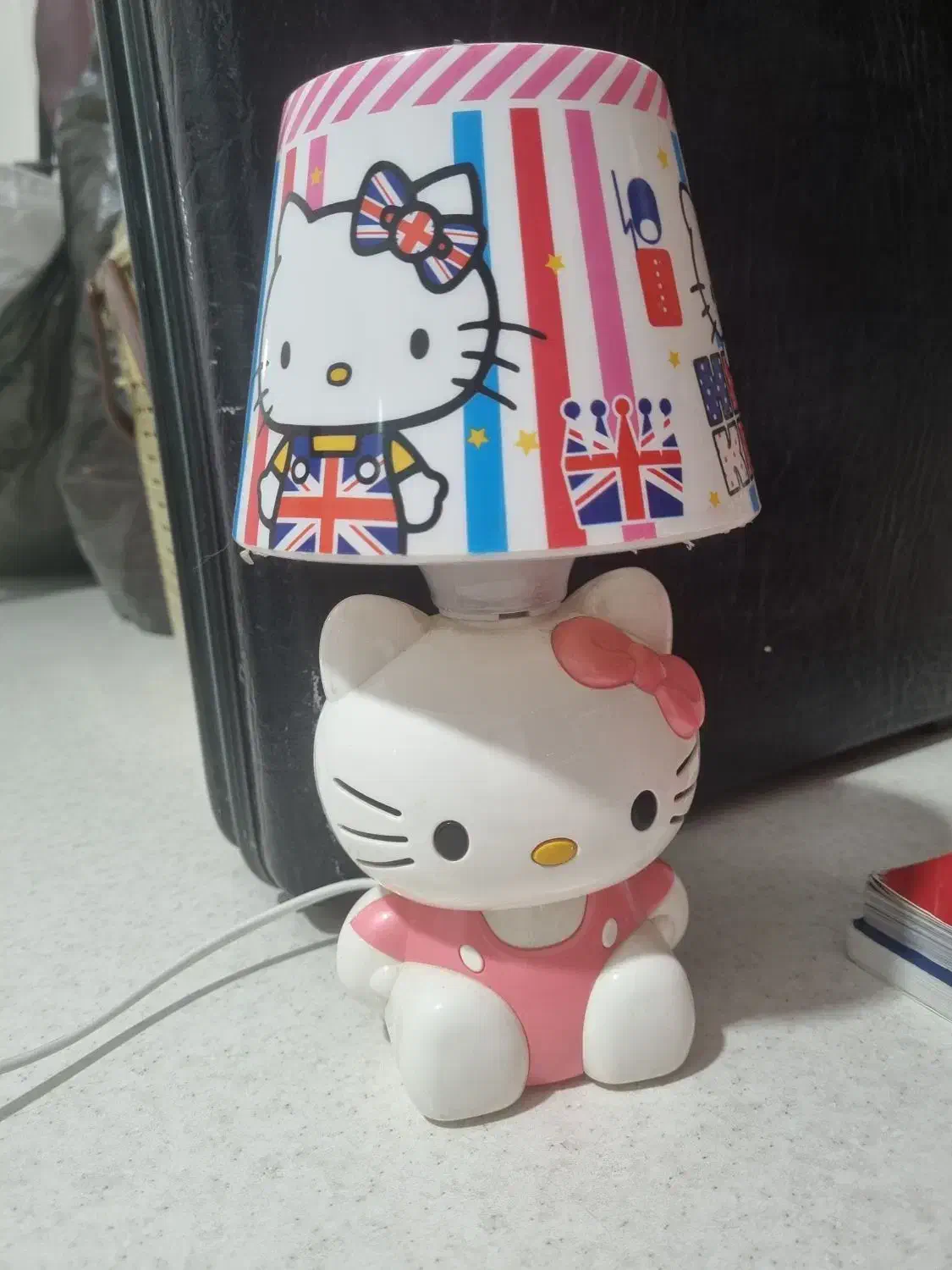 تعدادی عروسک و آباژور کیتی|اسباب‌‌بازی|تهران, پونک|دیوار