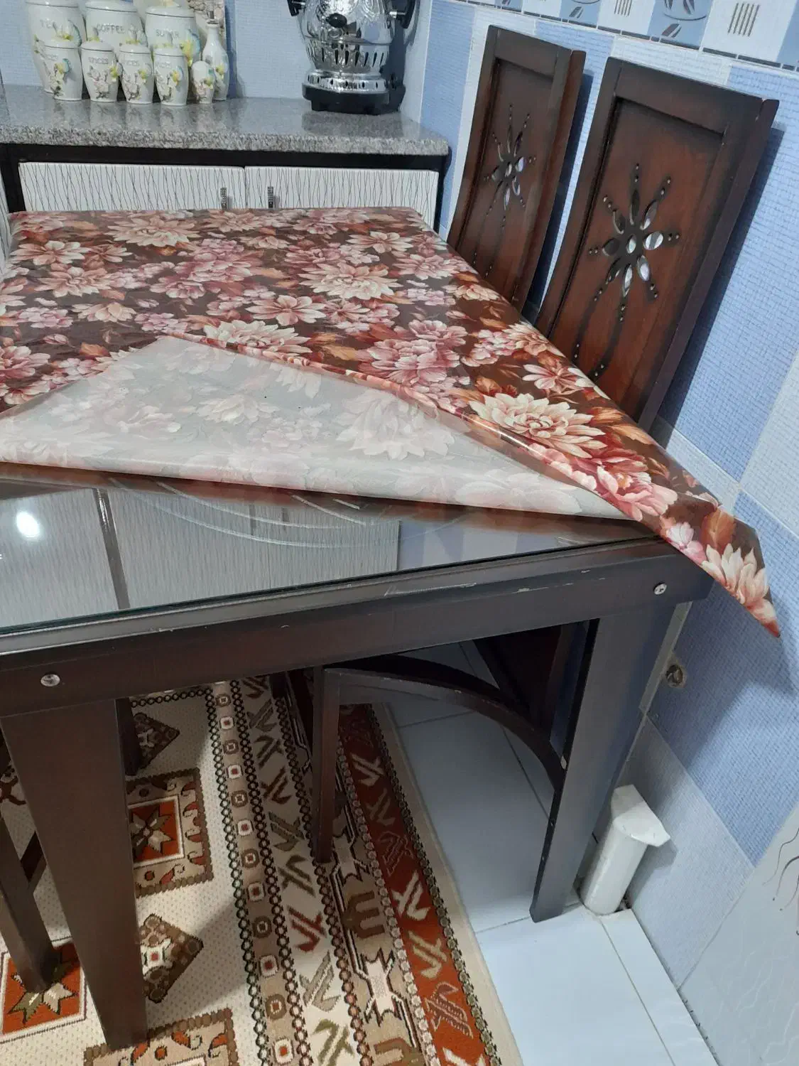 میز نهارخوری|میز و صندلی غذاخوری|تربت جام, میرقوام الدین|دیوار