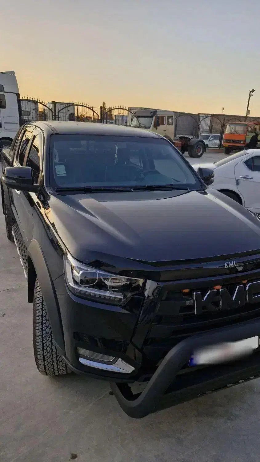 کی ام س T8 مدل ۴۰۲|خودرو سواری و وانت|تهران, جنت‌آباد جنوبی|دیوار