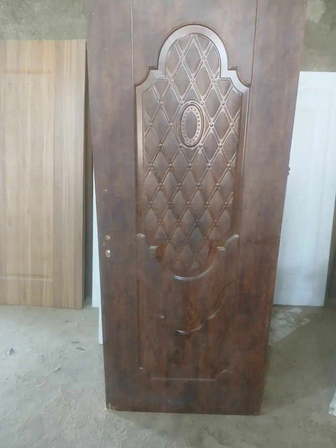 تولیدی انواع درب چوبی ،ملامینه|خدمات پیشه و مهارت|سبزوار, ولیعصر (نجار آباد)|دیوار