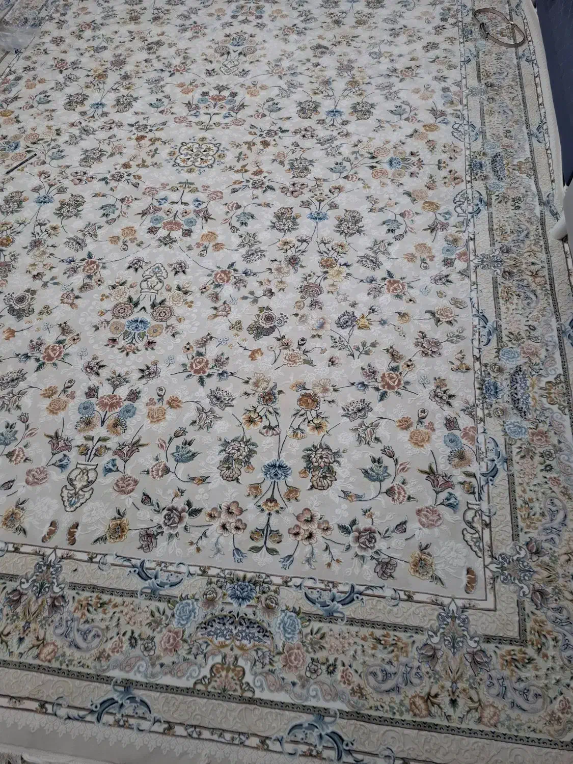 فرش12 متری|فرش|قم, پشت انبار نفت|دیوار