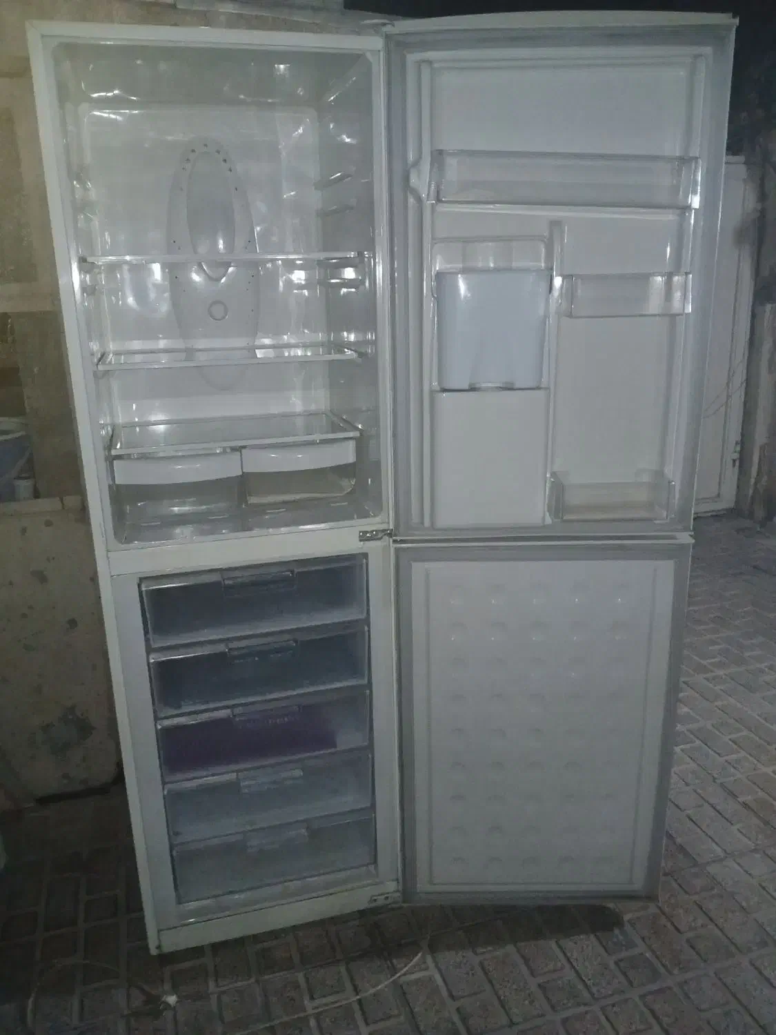 یخچال فریزر الکترواستیل|یخچال و فریزر|اسلام‌شهر, شهرک واوان|دیوار