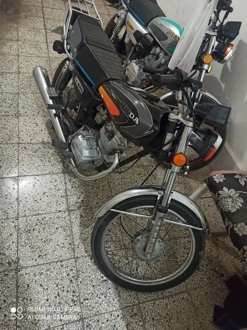 موتور هندا 125|موتورسیکلت|تربتحیدریه, سرمحله|دیوار