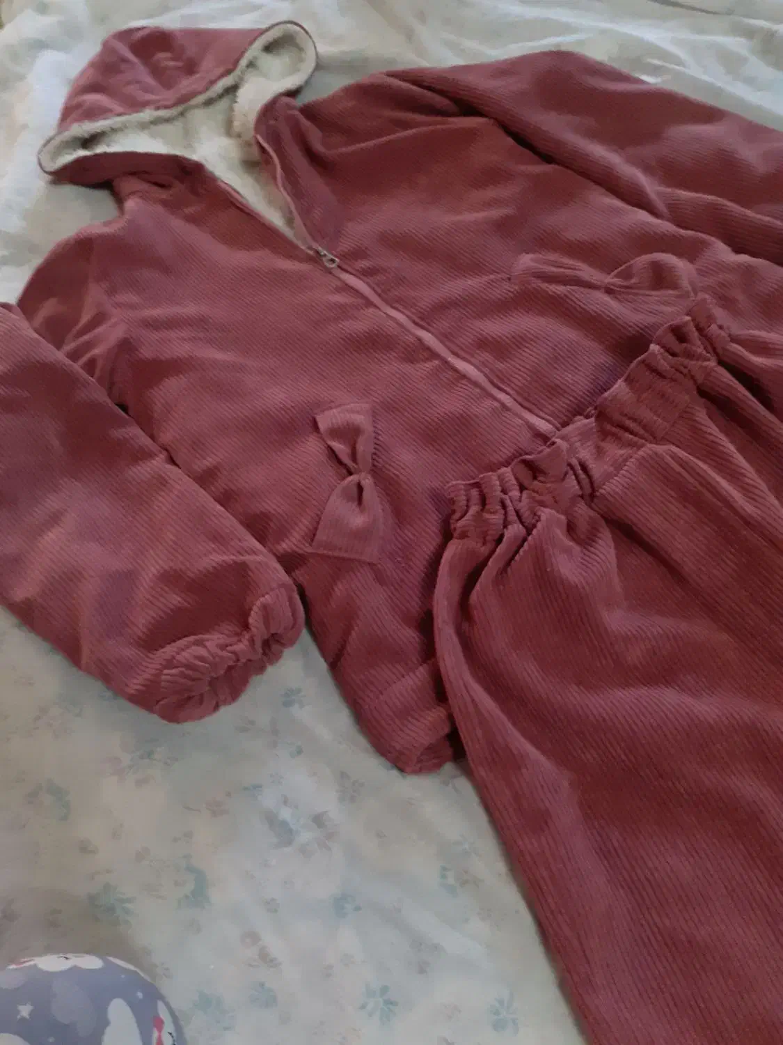 کاپشن و شلوار ست برای ۹ تا ۱۱ سال مخمل کبریتی|لباس|بیرجند, |دیوار