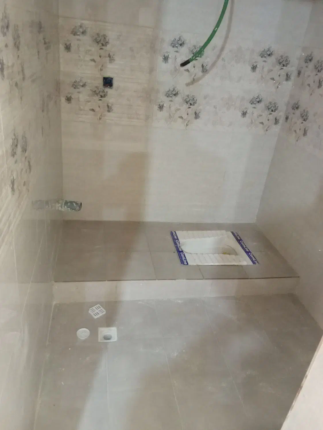 کاشی و سرامیک کاری|خدمات پیشه و مهارت|میاندوآب, |دیوار