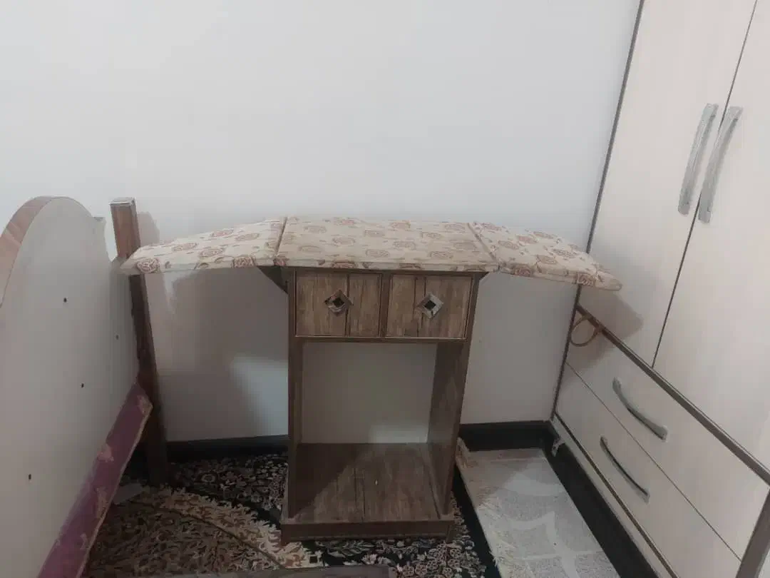 میز چرخ خیاطی و اتو|اتو و لوازم اتو|رفسنجان, |دیوار