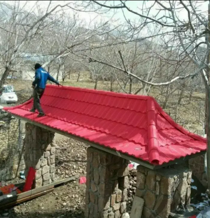 اجرا و نصب انواع شیروانی در طرح‌های جدید|خدمات پیشه و مهارت|قم, نیروگاه|دیوار