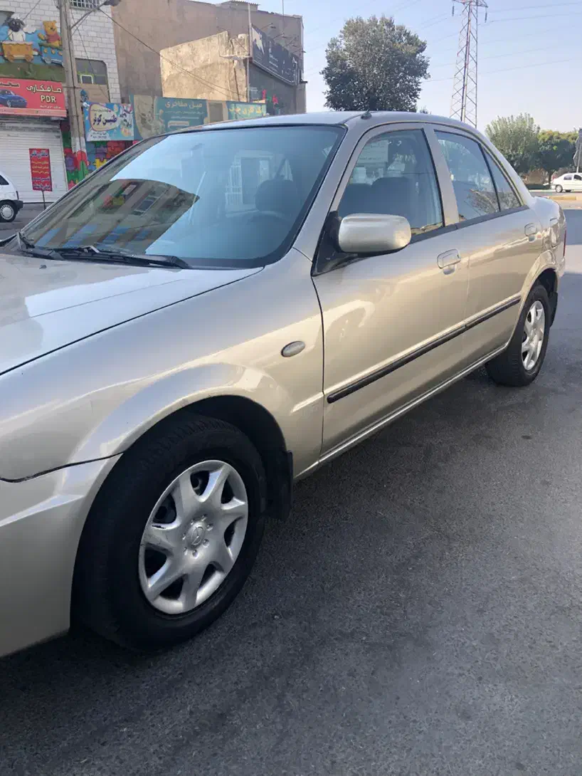 مزدا ۳۲۳ مدل ۸۳ ۳ لکه رنگ|خودرو سواری و وانت|کرج, شاهینویلا|دیوار