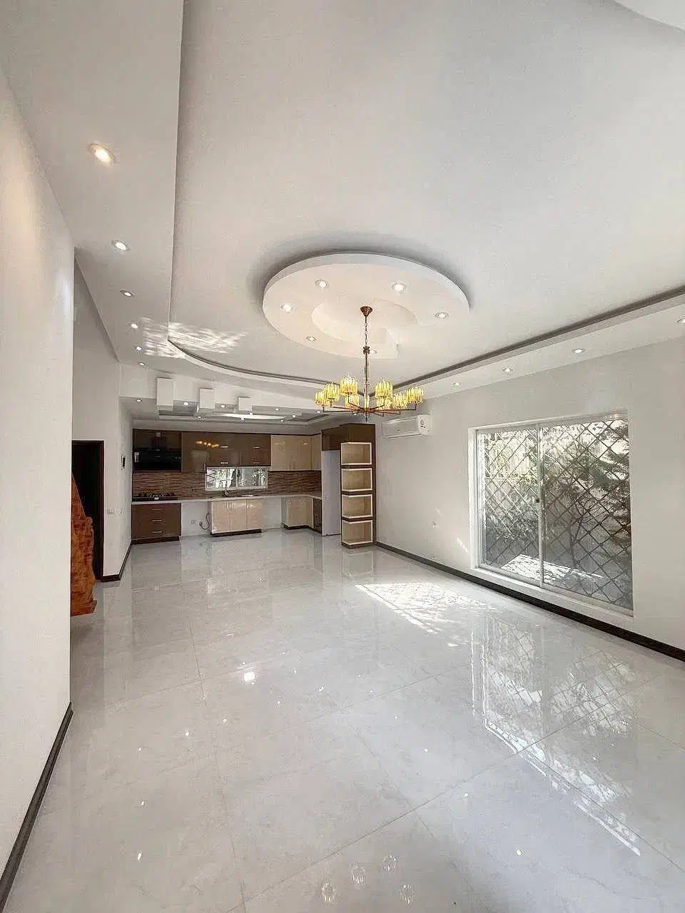 ویلاباغ نیمپیلوت۲۵۰متری نمارومی/سند۶دانگ/فروش فوری|فروش خانه و ویلا|امامزاده عبدالله, |دیوار