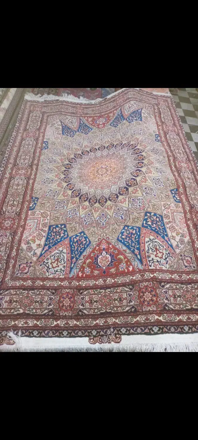 فرش قالیچه ۶۰ رج تبریز طرح گنبد|فرش|کرج, فاز ۴ مهرشهر|دیوار