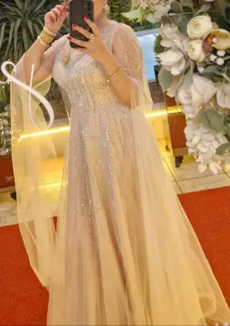 کرایه لباس مجلسی|لباس|شیراز, دست خضر|دیوار