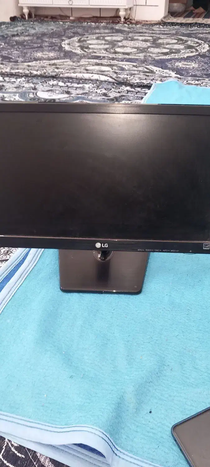 مانیتور ۲۰سالم|قطعات و لوازم جانبی رایانه|کارون, |دیوار