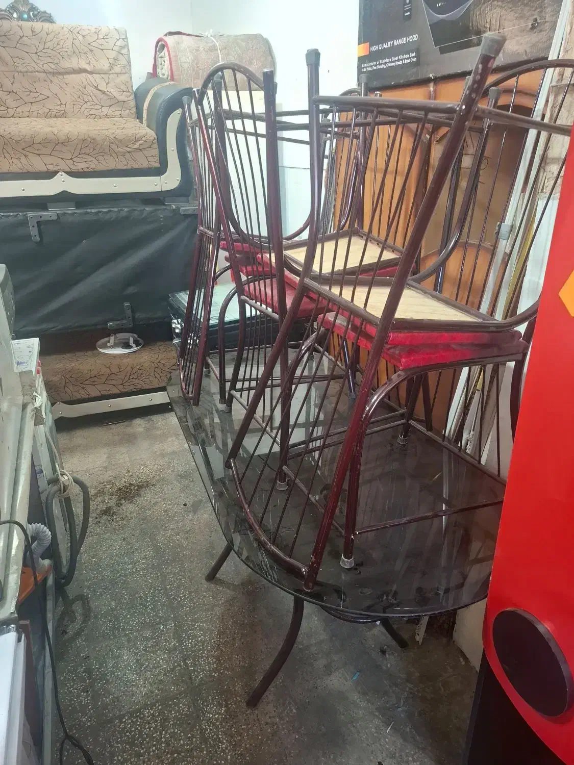 میز نهار خوری زیبا همراه با 6 صندلی بدونه مشکل|میز و صندلی غذاخوری|بوکان, |دیوار