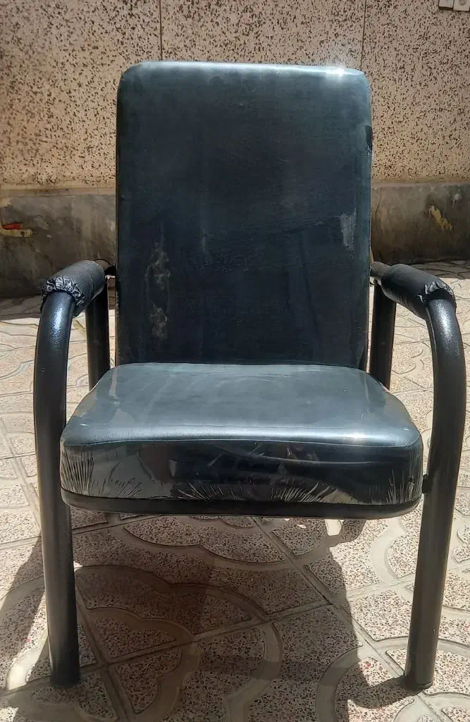 فروش فوری صندلی انتطار|دفتر کار|نظرآباد, رسالت|دیوار