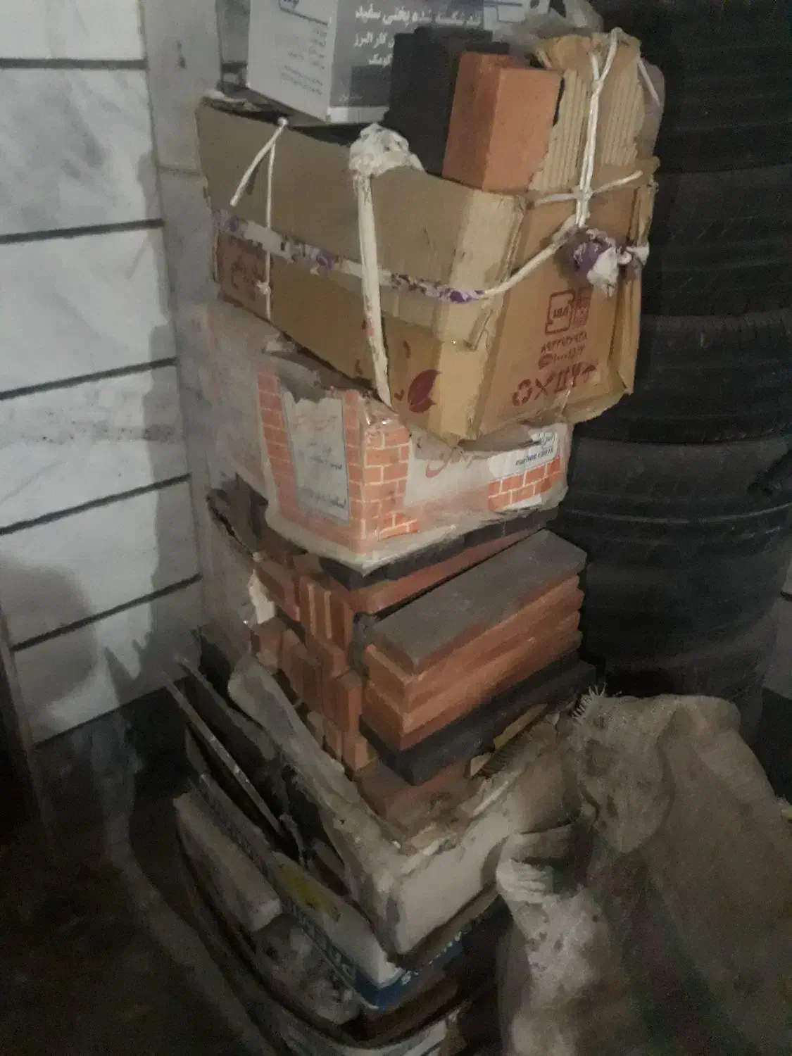 آجرنسوز تقریبان ۱۵کارتن|مصالح و تجهیزات ساختمان|تاکستان, |دیوار