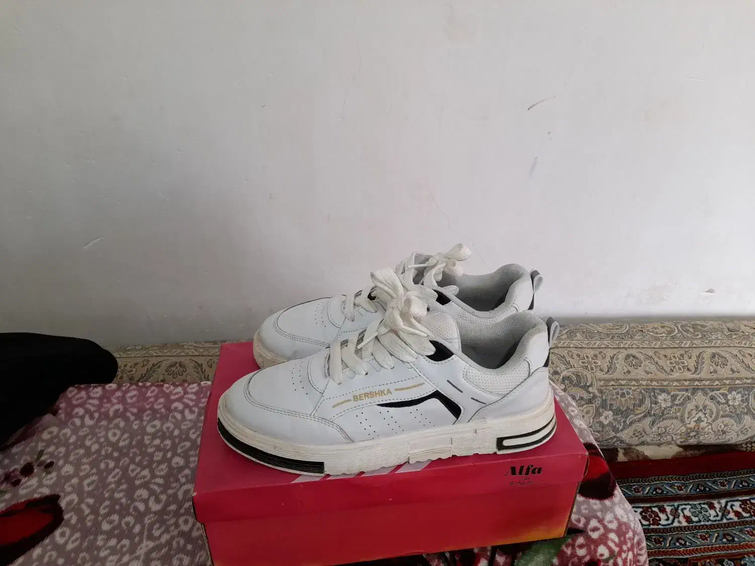 کتونی مردانه|کیف، کفش، کمربند|الشتر, |دیوار