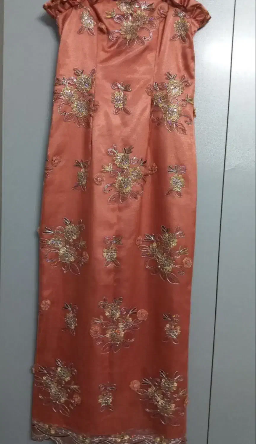 حراج یه سری لباس و وسایل منزل|حراج|پردیس, فاز ۱|دیوار