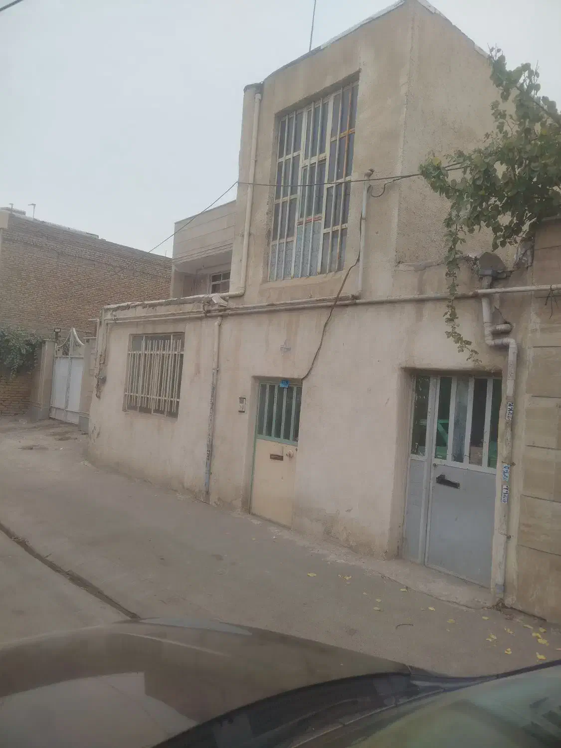 خانه ویلایی کلنگی عباس آباد کوچه شهید اله قدری|فروش زمین و ملک کلنگی|محمدشهر, عباس آباد|دیوار